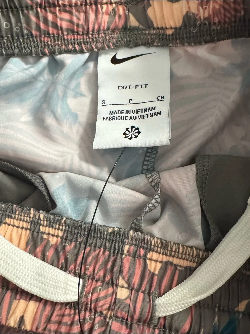 Nike Dri-fit Unisex Kids Woven Shorts Size S Tropical Print Pockets Drawstring